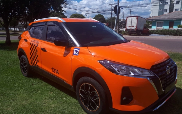 imagem-https://www.socarrao.com.br/sc-vehicle-images-prod/993422/1775769165571-MDI0YzZlZTEtZDM0Ny00ZDE3LWFhODYtNzIyZTQ3MTBkY2RkLmpwZWc.jpeg