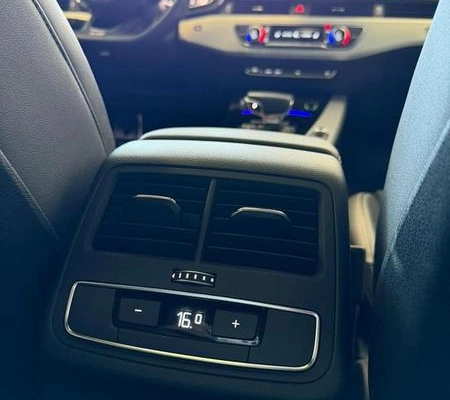 imagem-https://www.socarrao.com.br/sc-vehicle-images-prod/993520/1778172133526-7973906_7_B_d56d349234.jpeg