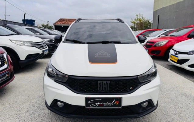 imagem-https://www.socarrao.com.br/sc-vehicle-images-prod/993528/1775755722433-V2hhdHNBcHAgSW1hZ2UgMjAyNi0wMy0xOCBhdCAxMS4xNi4yNy5qcGVn.jpeg