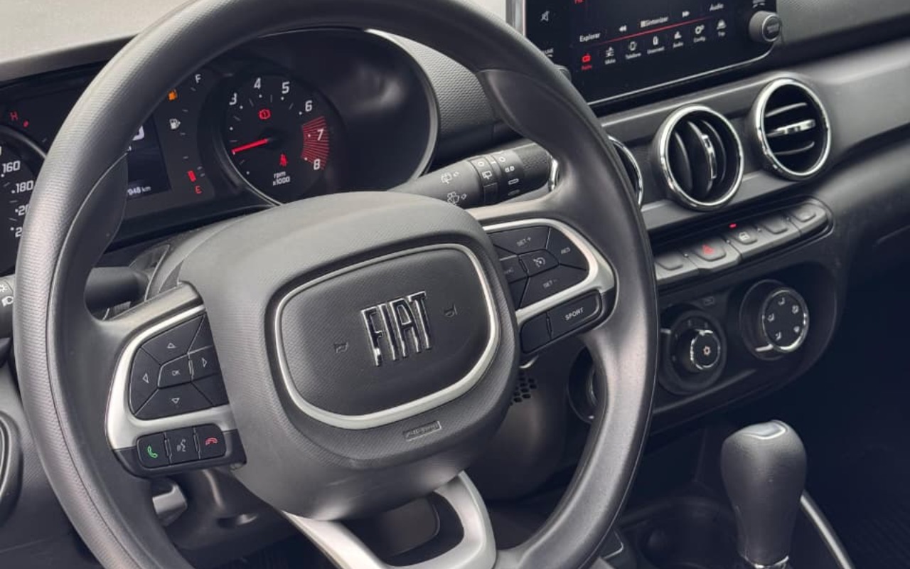 imagem-https://www.socarrao.com.br/sc-vehicle-images-prod/993528/1775755722909-V2hhdHNBcHAgSW1hZ2UgMjAyNi0wMy0xOCBhdCAxMS4xNi40NCAoMSkuanBlZw.jpeg