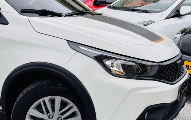 imagem-https://www.socarrao.com.br/sc-vehicle-images-prod/993528/1775755722965-V2hhdHNBcHAgSW1hZ2UgMjAyNi0wMy0xOCBhdCAxMS4xNi40Ny5qcGVn.jpeg