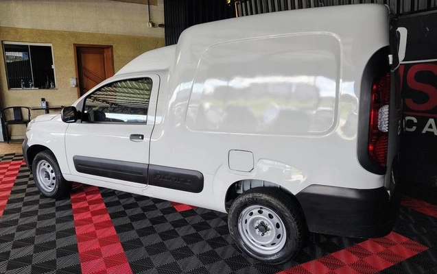 imagem-https://www.socarrao.com.br/sc-vehicle-images-prod/993549/1779286700504-7929737_5_B_66cb0d4f71.jpeg