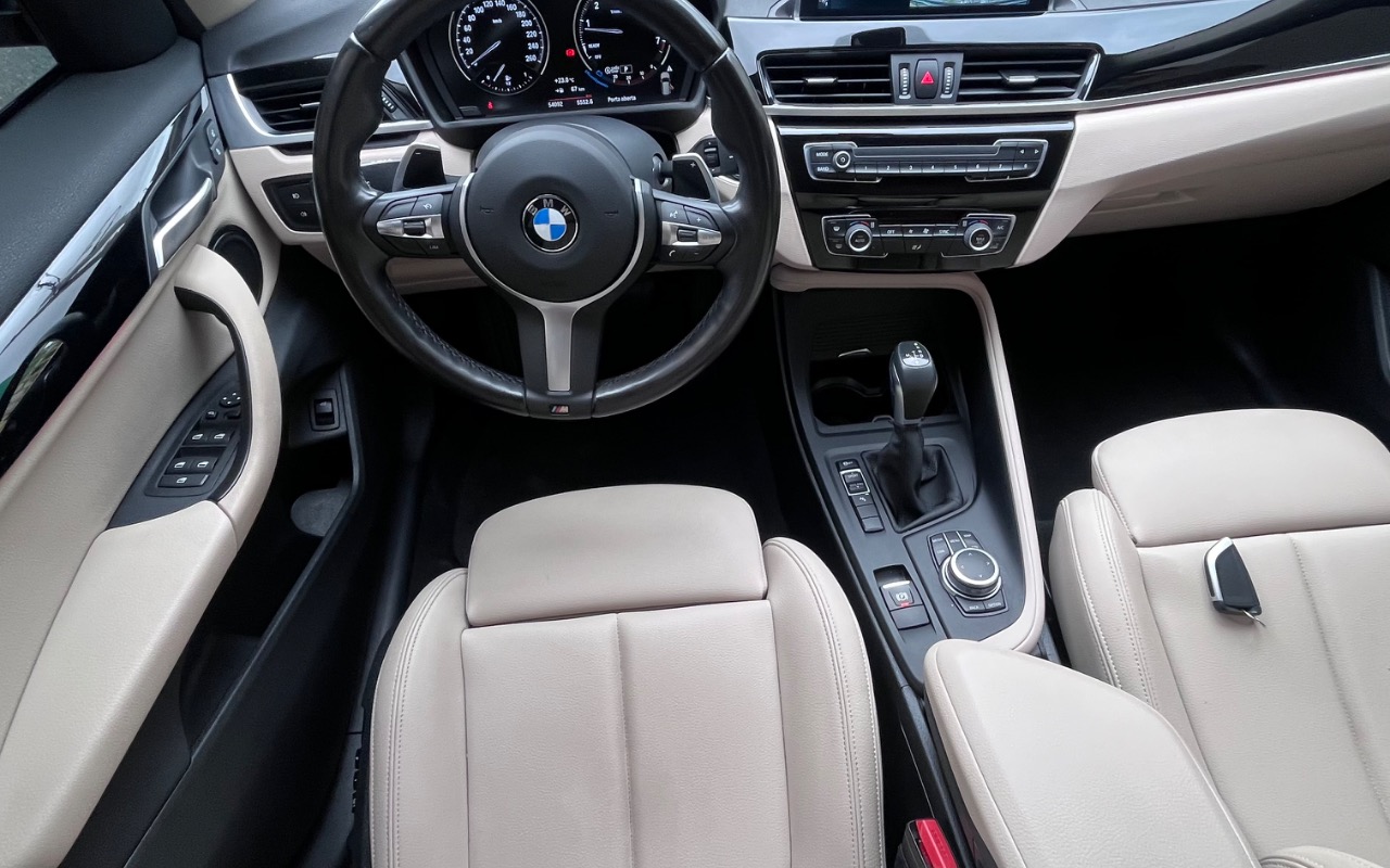 imagem-https://www.socarrao.com.br/sc-vehicle-images-prod/993618/1775757786453-SU1HXzcwMjIuanBlZw.jpeg