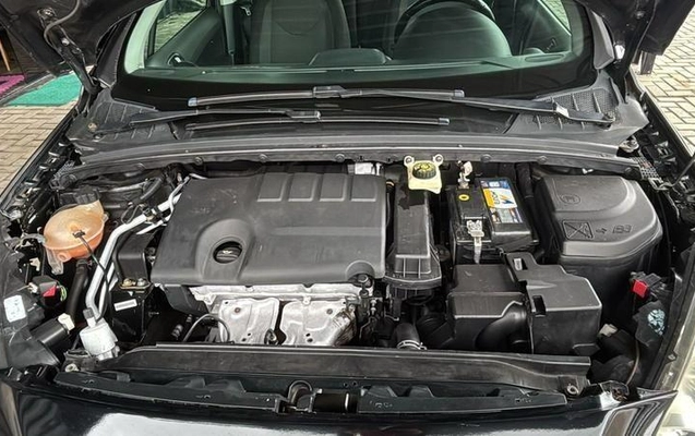 imagem-https://www.socarrao.com.br/sc-vehicle-images-prod/993620/1789567935143-7943442_1_B_966ce56f7a.jpeg
