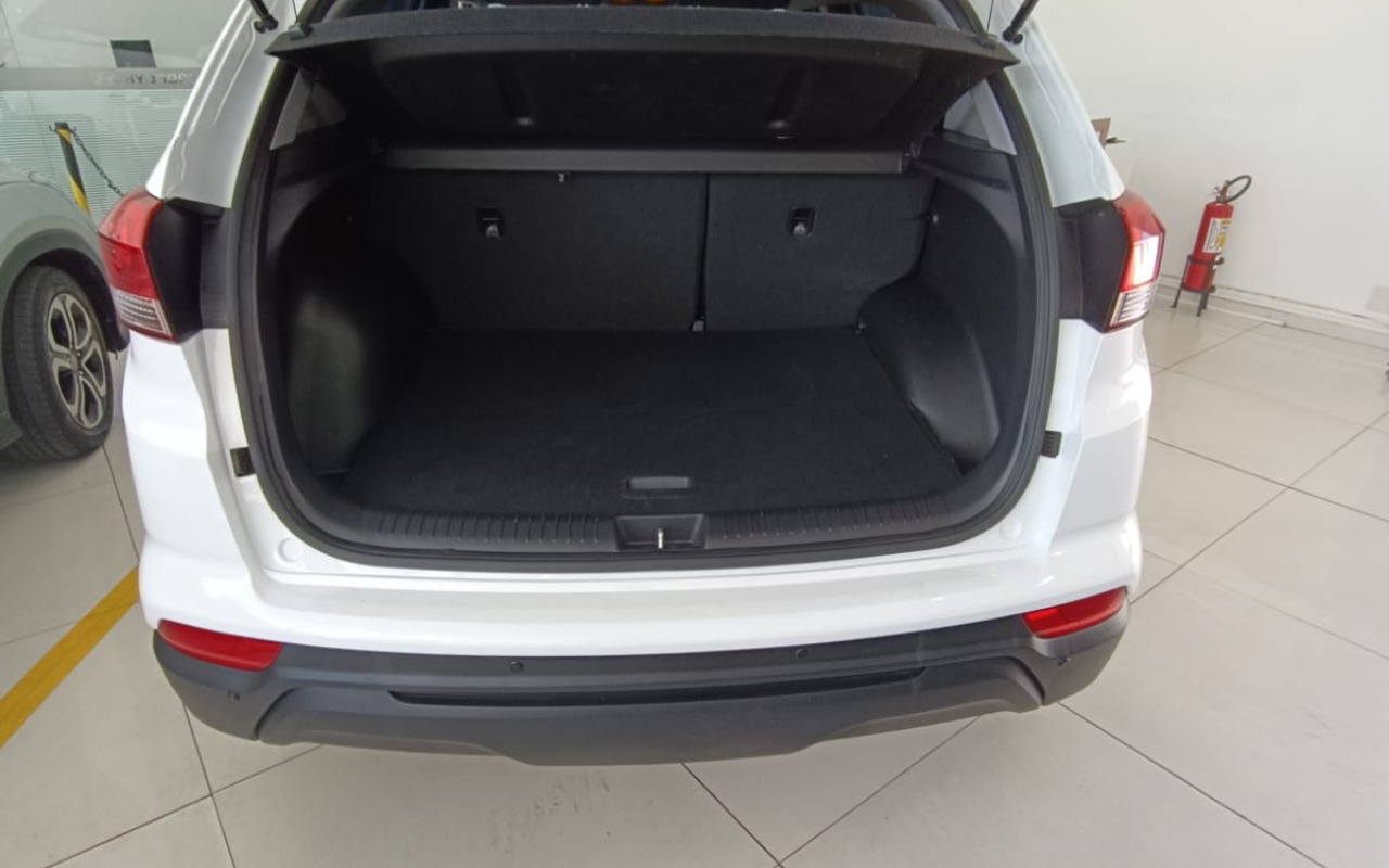 imagem-https://www.socarrao.com.br/sc-vehicle-images-prod/993624/1775760118608-V2hhdHNBcHAgSW1hZ2UgMjAyNi0wNC0wOSBhdCAxNS4xOS4zOCAoMSkuanBlZw.jpeg