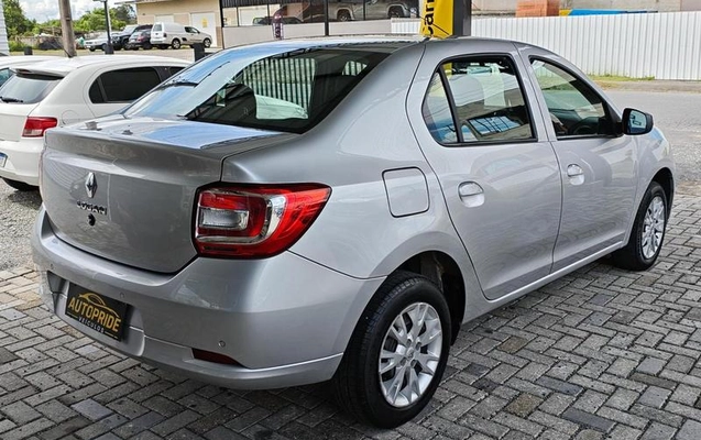 imagem-https://www.socarrao.com.br/sc-vehicle-images-prod/993635/1792523296929-7976996_3_B_0c328cc2f1.jpeg