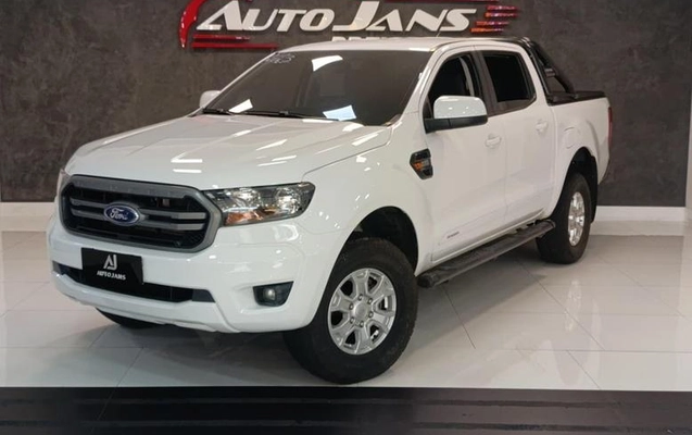 imagem-https://www.socarrao.com.br/sc-vehicle-images-prod/993729/1786211098641-7904832_11_B_5a118d574d.jpeg