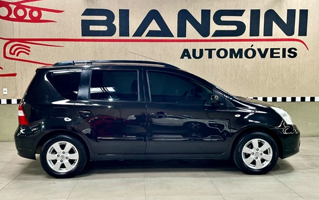 imagem-https://www.socarrao.com.br/sc-vehicle-images-prod/993809/1775761383671-dvfRGYmvAfE5kzgPet14L3FKjNOY1GWN.jpg