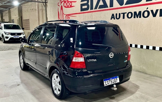 imagem-https://www.socarrao.com.br/sc-vehicle-images-prod/993809/1775761383682-2pHMBSdHxhsUDNrQn1C0ZeW9oPnRn5uq.jpg