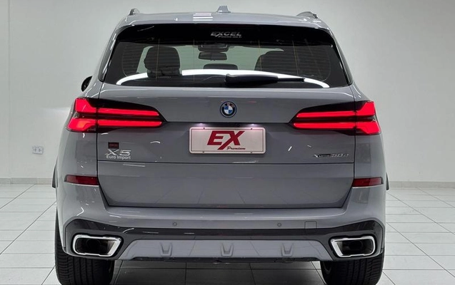 imagem-https://www.socarrao.com.br/sc-vehicle-images-prod/993938/1778011238244-7978400_1_B_a6fa37107f.jpeg