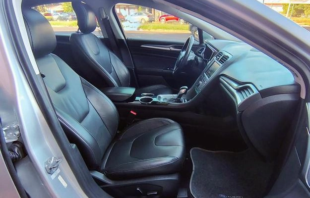 imagem-https://www.socarrao.com.br/sc-vehicle-images-prod/994082/1789646144565-7955615_7_B_c725d4528d.jpeg