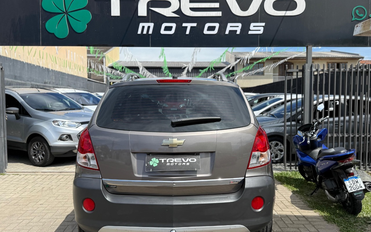 imagem-https://www.socarrao.com.br/sc-vehicle-images-prod/994485/1775767430647-NDVjN2Q2NTItN2E5MS00YWNlLWIzNmItNjBlOGQ1NmViYzYyLmpwZWc.jpeg