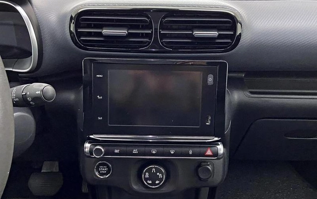 imagem-https://www.socarrao.com.br/sc-vehicle-images-prod/994550/1791468080009-7973665_6_B_b3c833cb43.jpeg