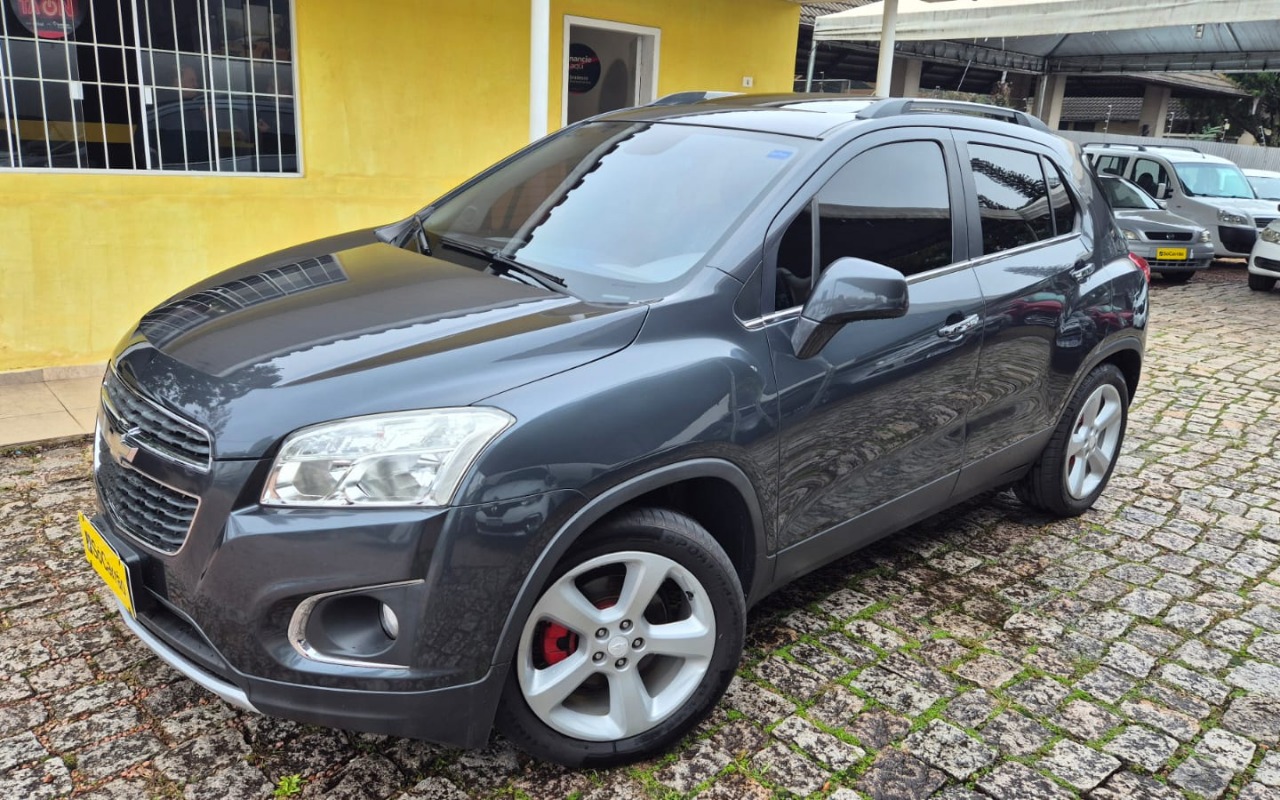 Chevrolet Tracker 2015 Cinza — foto 1 de 3