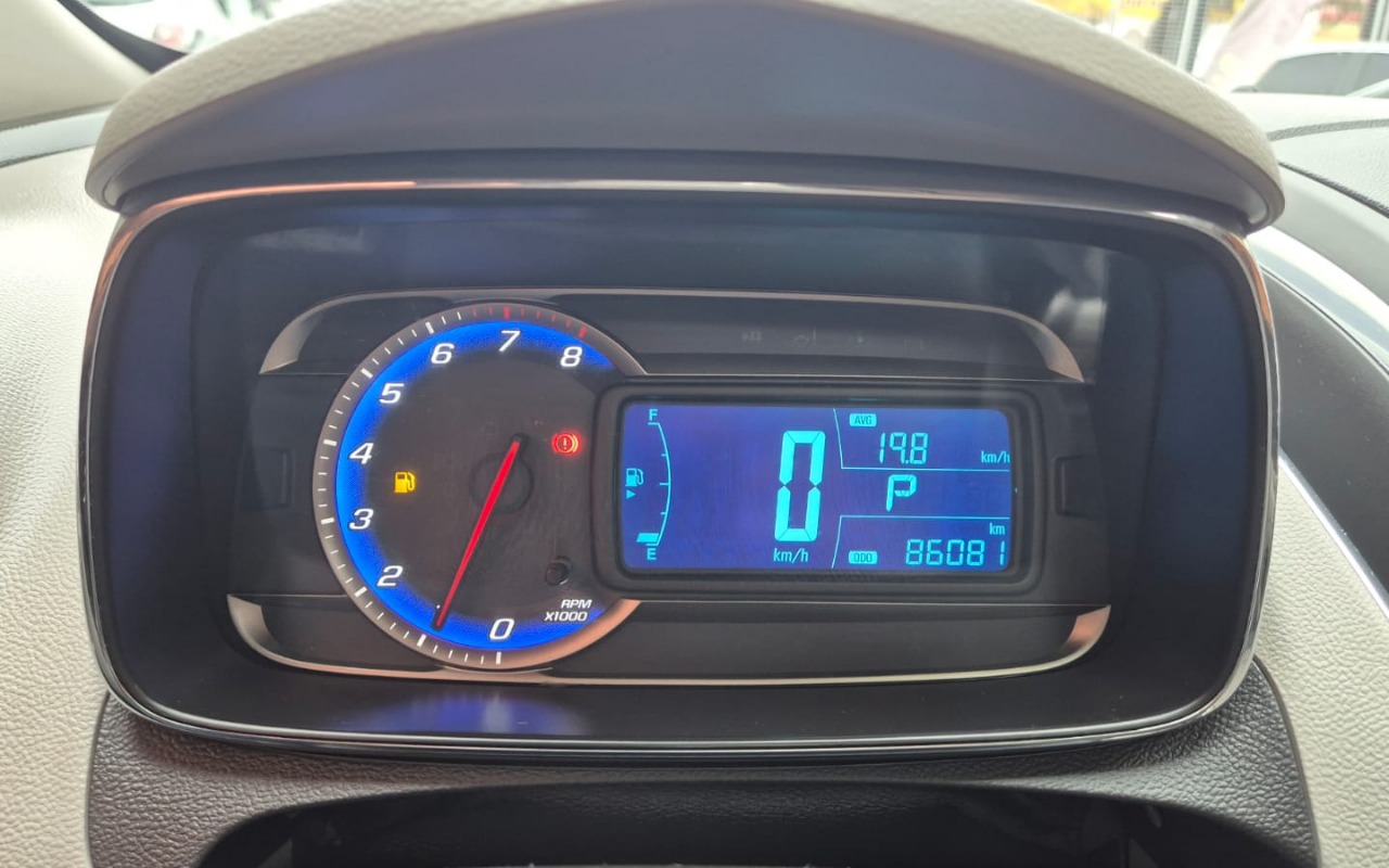 imagem-https://www.socarrao.com.br/sc-vehicle-images-prod/994591/1779552210161-V2hhdHNBcHAgSW1hZ2UgMjAyNi0wNS0yMyBhdCAxMi41Ni4zOSAoMykuanBlZw.jpeg