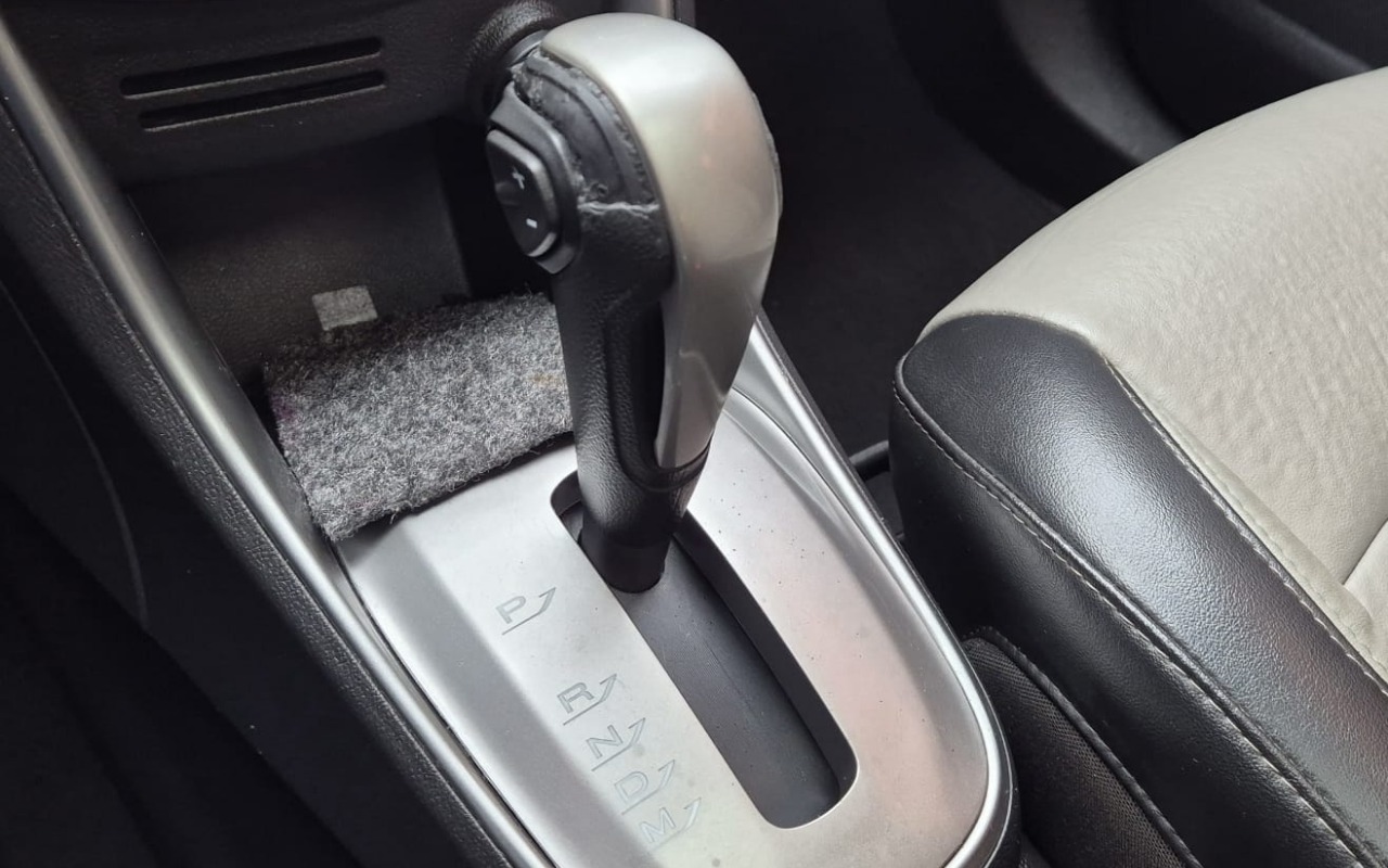 imagem-https://www.socarrao.com.br/sc-vehicle-images-prod/994591/1779552210217-V2hhdHNBcHAgSW1hZ2UgMjAyNi0wNS0yMyBhdCAxMi41Ni4zOS5qcGVn.jpeg
