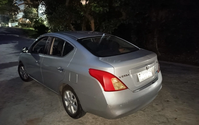 imagem-https://www.socarrao.com.br/sc-vehicle-images-prod/994620/1775778320855-SU1HXzIwMjYwMzA0XzE5MTMxMn4yLmpwZw.jpg