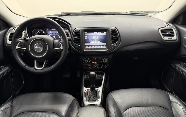 imagem-https://www.socarrao.com.br/sc-vehicle-images-prod/994712/1788269976886-7959939_5_B_bc8ffcc60f.jpeg