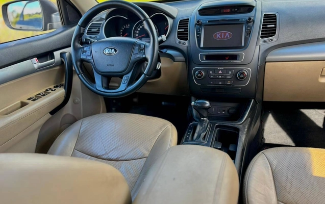 imagem-https://www.socarrao.com.br/sc-vehicle-images-prod/995898/1775825702981-6245b73b76424d90903a4da7fa11b505_1775825606125.jpeg