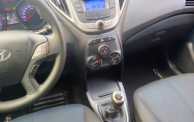 imagem-https://www.socarrao.com.br/sc-vehicle-images-prod/996000/1775827841567-SFlVTkRBSSBIQjIwIDEuNiAyMDE1IFBSQVRBIDE1LmpwZw.jpg