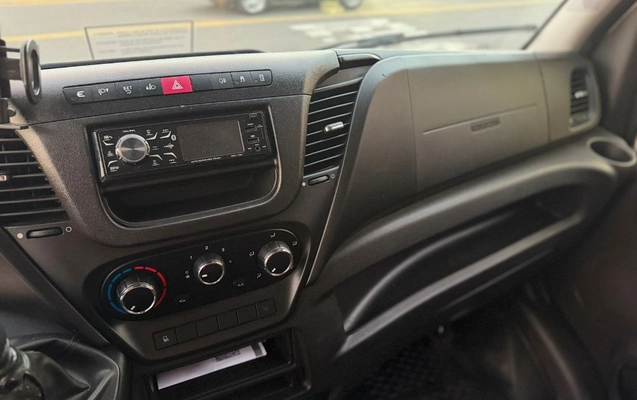 imagem-https://www.socarrao.com.br/sc-vehicle-images-prod/996639/1789147196944-gb-cee4e54.jpeg