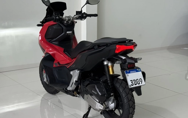imagem-https://www.socarrao.com.br/sc-vehicle-images-prod/997054/1776884570371-vehicle_image_1776884520_e246635a11cab8ce3440d1beceb9d54a.jpeg
