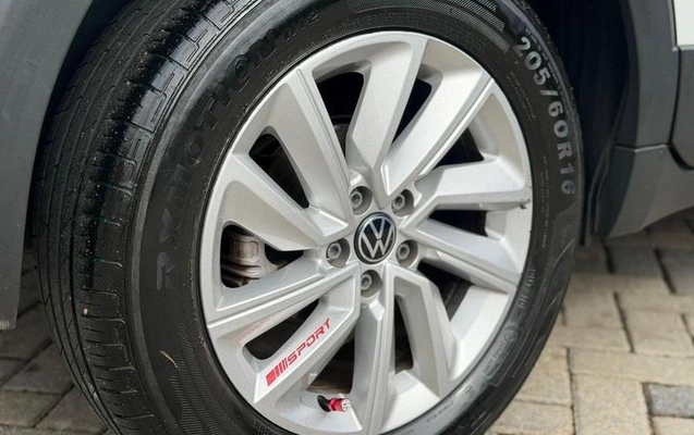 imagem-https://www.socarrao.com.br/sc-vehicle-images-prod/997122/1790110134272-7981140_13_B_3e10e46d8f.jpeg