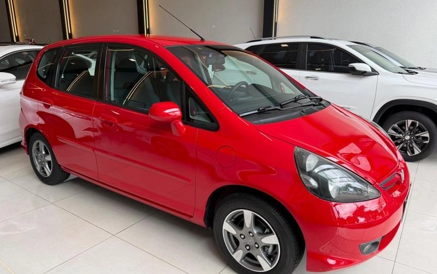 imagem-https://www.socarrao.com.br/sc-vehicle-images-prod/997162/1787167539562-7981275_3_B_d3f4d09596.jpeg