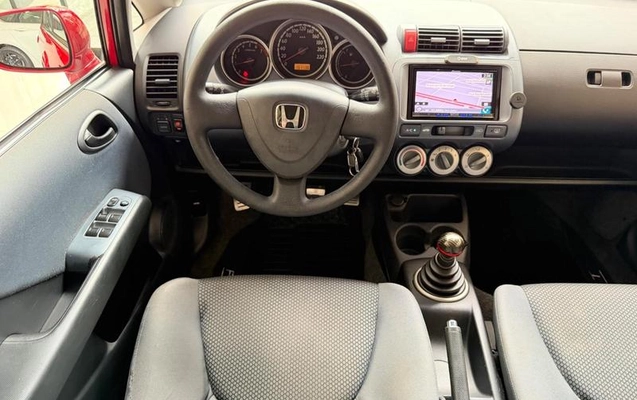 imagem-https://www.socarrao.com.br/sc-vehicle-images-prod/997162/1787167539569-7981275_10_B_2ebff2a7d3.jpeg