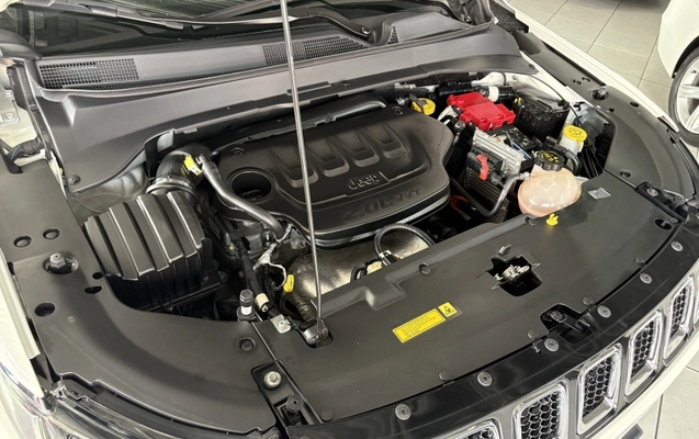 imagem-https://www.socarrao.com.br/sc-vehicle-images-prod/997164/1788292029133-PcqqFxecWjUKSNFLneMgorV0Cw36Itdt.jpg