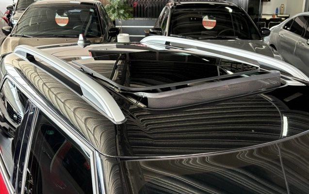 imagem-https://www.socarrao.com.br/sc-vehicle-images-prod/997178/1788293361561-V7n6pmgRHY4j7ayeI27AMlKHOfCOtrwY.jpg