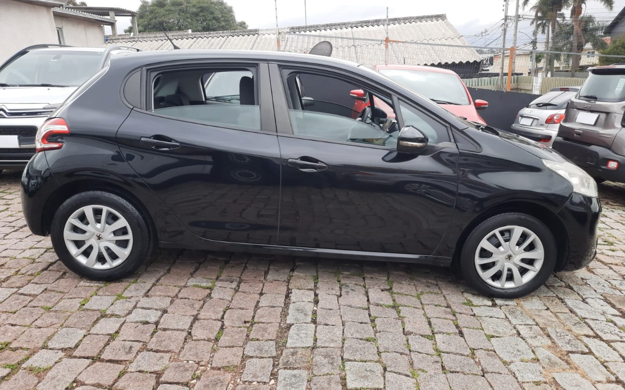 imagem-https://www.socarrao.com.br/sc-vehicle-images-prod/997360/1775846884486-SU1HLTIwMjYwNDEwLVdBMDAyMS5qcGc.jpg