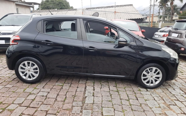imagem-https://www.socarrao.com.br/sc-vehicle-images-prod/997360/1775846884486-SU1HLTIwMjYwNDEwLVdBMDAyMS5qcGc.jpg