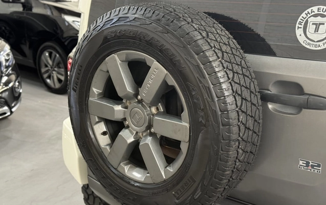 imagem-https://www.socarrao.com.br/sc-vehicle-images-prod/997602/1783455730357-vehicle_image_1775850579_1c3c0e12216f96902497fc0ce806b455.jpeg