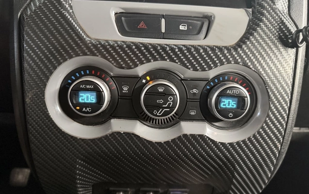 imagem-https://www.socarrao.com.br/sc-vehicle-images-prod/997602/1783455730361-vehicle_image_1775850600_1fdb32ee4699b51752ec5c8a9eee09ec.jpeg