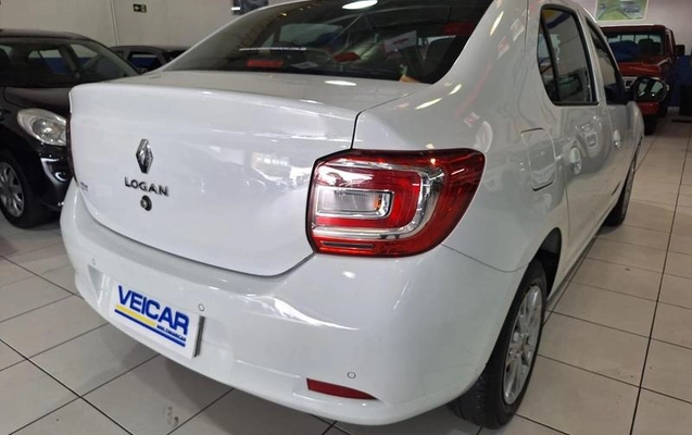 imagem-https://www.socarrao.com.br/sc-vehicle-images-prod/997761/1789049694852-7931615_6_B_43f27fdfb8.jpeg
