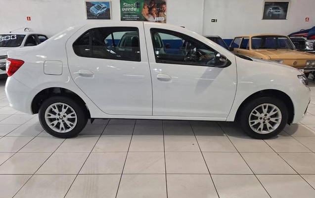 imagem-https://www.socarrao.com.br/sc-vehicle-images-prod/997761/1789049694856-7931615_5_B_695b2f5ff7.jpeg