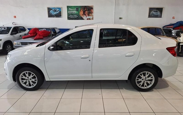 imagem-https://www.socarrao.com.br/sc-vehicle-images-prod/997761/1789049694861-7931615_9_B_1c19d4ba0e.jpeg