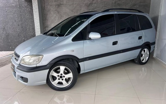 imagem-https://www.socarrao.com.br/sc-vehicle-images-prod/997765/1787702496351-7882804_0_B_847001dc01.jpeg