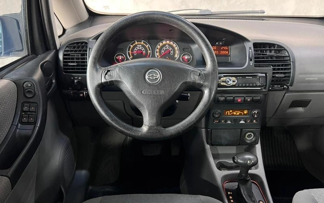 imagem-https://www.socarrao.com.br/sc-vehicle-images-prod/997765/1787702496362-7882804_11_B_6e3267e15b.jpeg