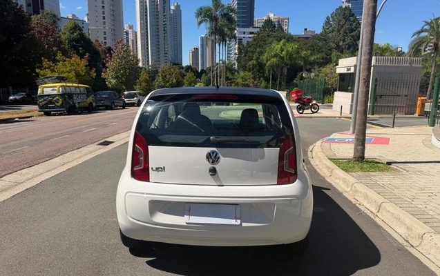 imagem-https://www.socarrao.com.br/sc-vehicle-images-prod/998132/1789159301255-7975932_14_B_801bad6255.jpeg
