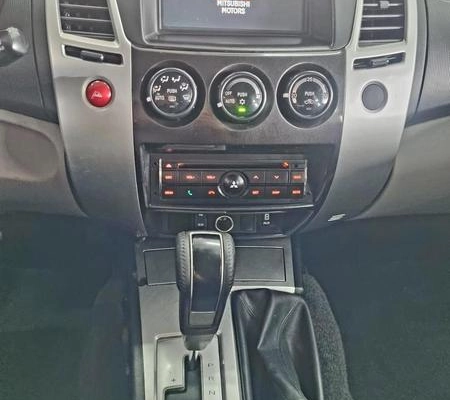 imagem-https://www.socarrao.com.br/sc-vehicle-images-prod/998551/1789422821619-7982817_1_B_6d02e7b2d2.jpeg