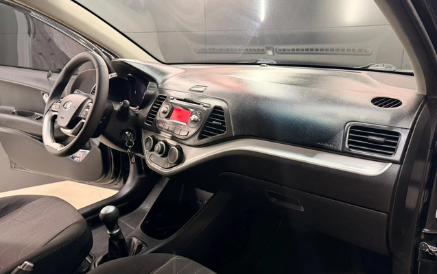 imagem-https://www.socarrao.com.br/sc-vehicle-images-prod/998566/1780320214982-003_9f142b77b81343432f7141dc4bd651bb.jpeg