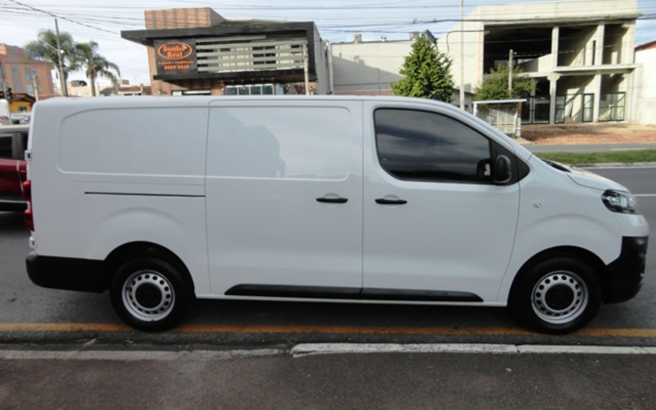 imagem-https://www.socarrao.com.br/sc-vehicle-images-prod/998651/1775911316106-RFNDMDQzMjQuSlBH.JPG