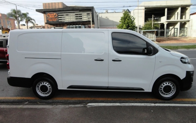 imagem-https://www.socarrao.com.br/sc-vehicle-images-prod/998651/1775911316106-RFNDMDQzMjQuSlBH.JPG