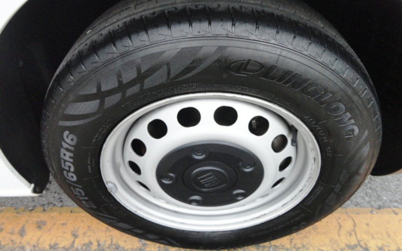 imagem-https://www.socarrao.com.br/sc-vehicle-images-prod/998651/1775911316215-RFNDMDQzMzAuSlBH.JPG