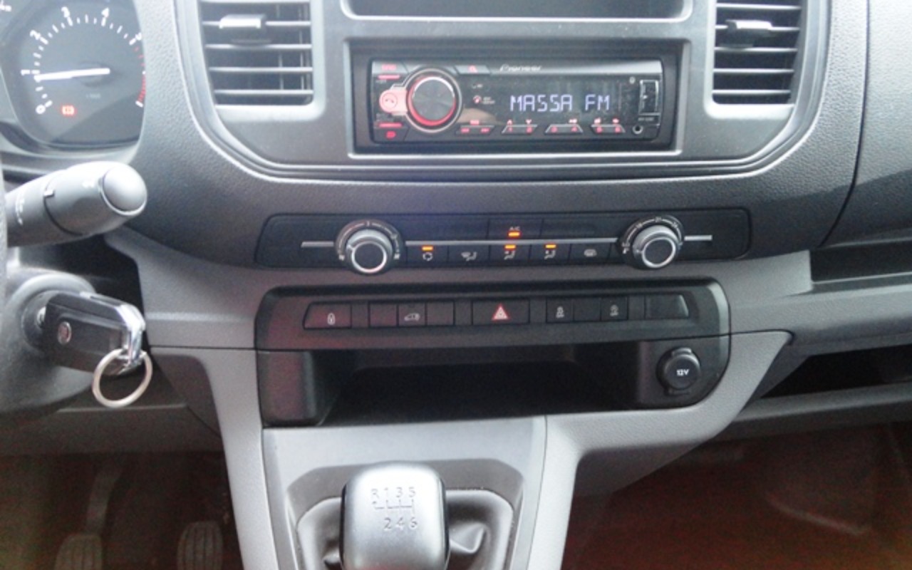 imagem-https://www.socarrao.com.br/sc-vehicle-images-prod/998651/1775911316767-RFNDMDQzMzguSlBH.JPG