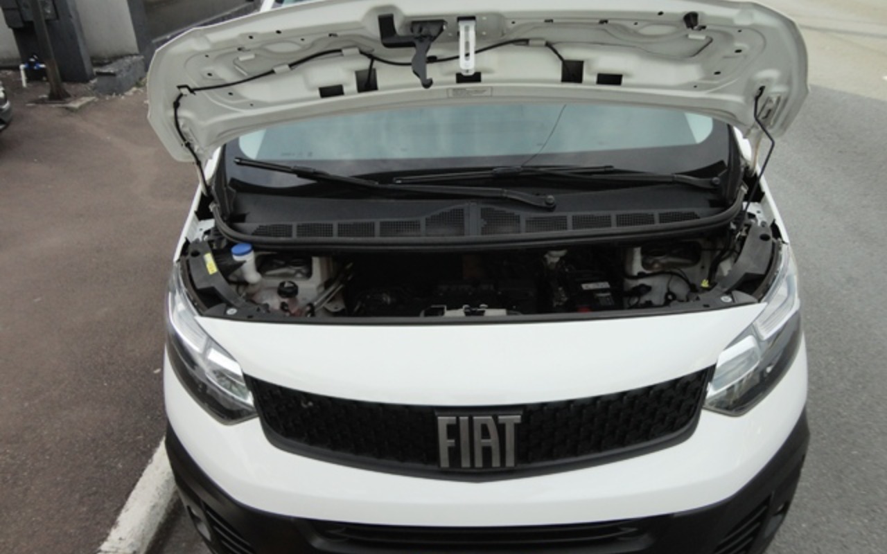 imagem-https://www.socarrao.com.br/sc-vehicle-images-prod/998651/1775911317947-RFNDMDQzMTYuSlBH.JPG