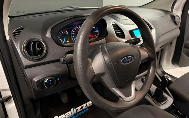 imagem-https://www.socarrao.com.br/sc-vehicle-images-prod/998821/1775914054851-003_b35429c91e6693c9649db2b6b7470ef7.jpeg