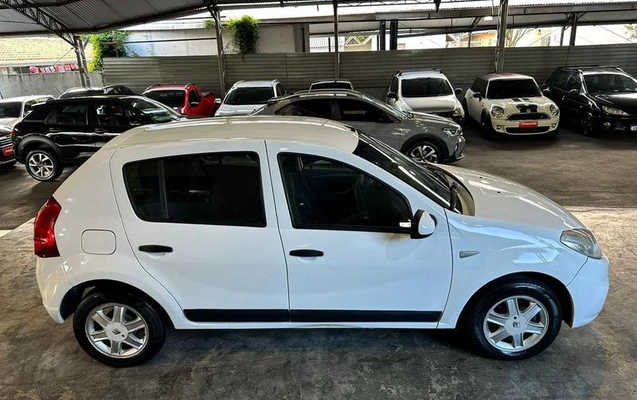 imagem-https://www.socarrao.com.br/sc-vehicle-images-prod/998970/1787766386242-7979631_5_B_732f5ce1eb.jpeg